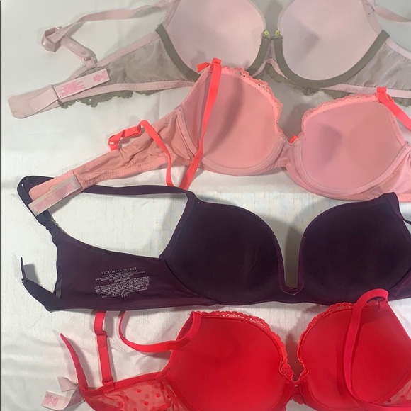 Victoria’s Secret Lot of 4 Bra Set Size 32C - Picture 8 of 11